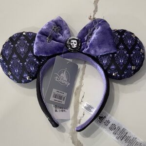 Disney Haunted Mansion Purple and Black Mickey Ears NWT